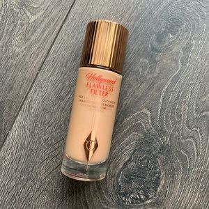 Charlotte Tilbury Hollywood Flawless Filter